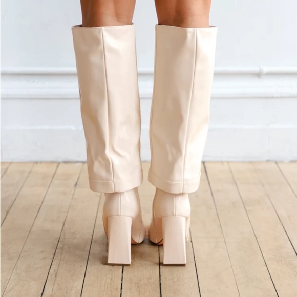NWT Lulu's Cream Heeled Lorlia Boots with Chunky Heel Size 7 - Picture 2 of 7